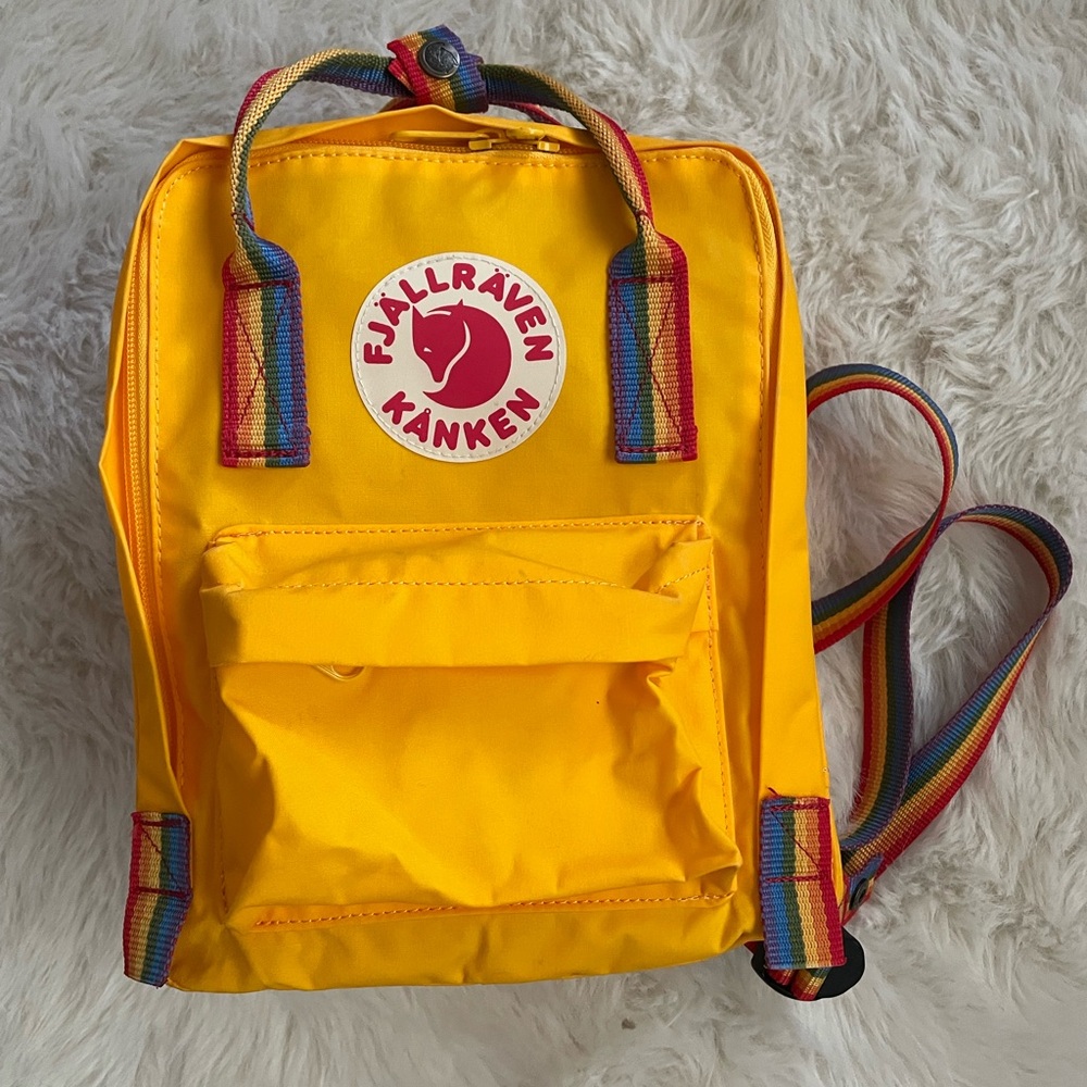 Fjällräven Kånken Mini Yellow Backpack rainbow straps new, never used